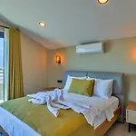 4 Bedroom - 9269 * フェティエ
