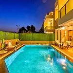 4 Bedroom - 9269 ヴィラ フェティエ
